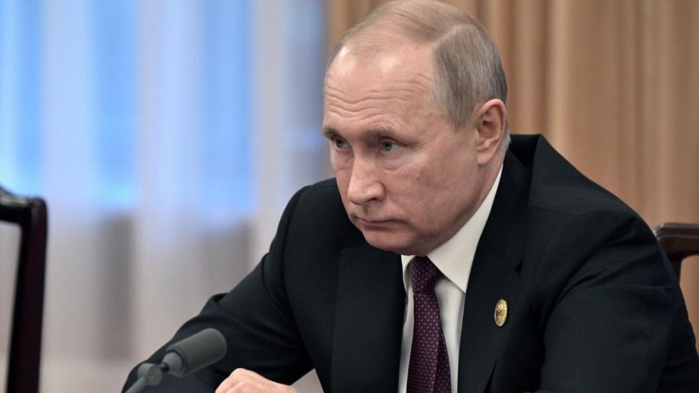 Владимир Путин продлил режим самоизоляции до 11 мая