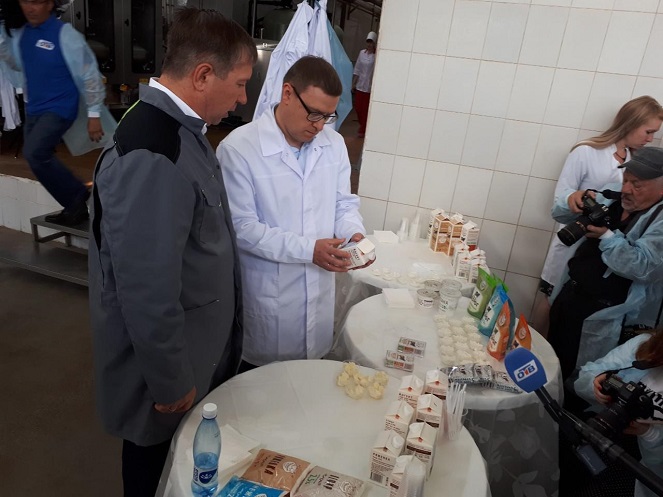 Глава региона посетил южноуральский молочный завод