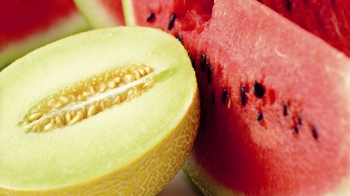 «Народный контроль» провел эксперимент по определению уровня нитратов во фруктах и овощах