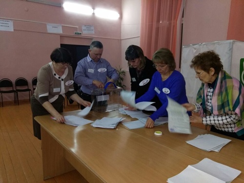Явка на выборах в Октябрьском районе превысила показатели 2012 года 