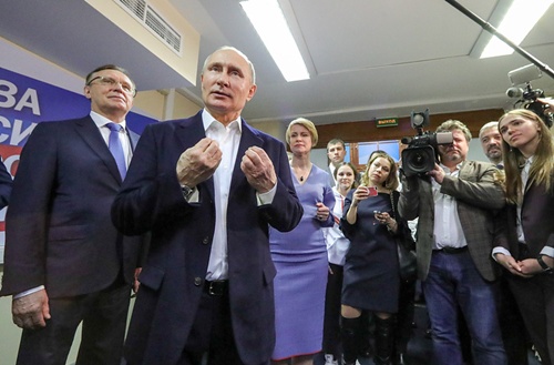За Путина! Более 50 млн россиян отдали свои голоса действующему  президенту   
