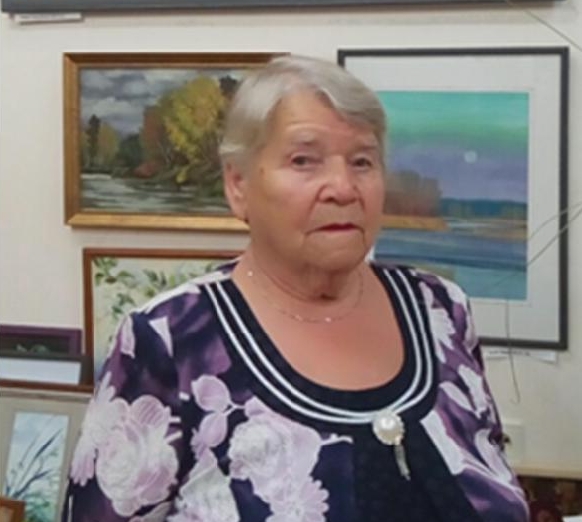 60 лет назад пришла она в Сысоевскую школу