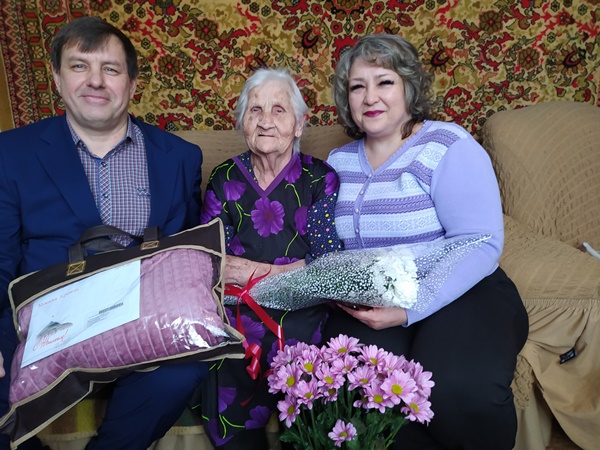 Встретила 95-летний юбилей в добром здравии