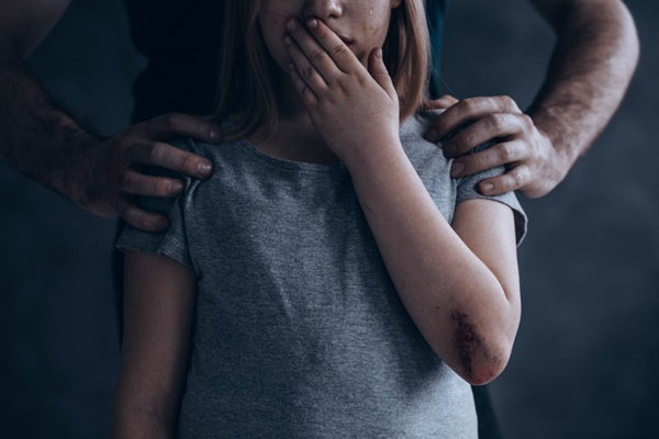 Пятилетняя девочка подверглась насилию