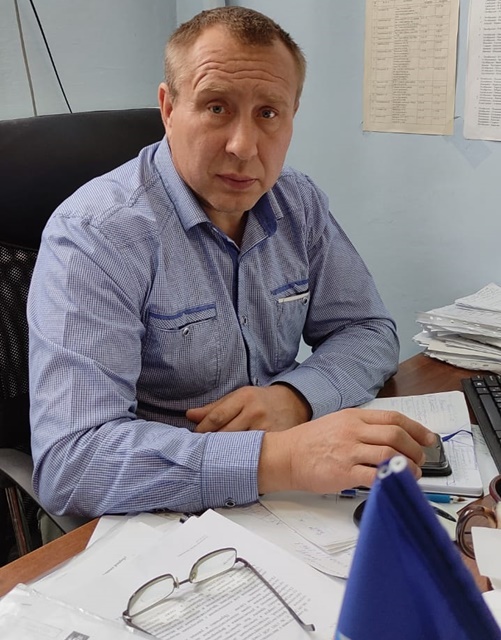 Валерий Молчан, председатель Комитета по ФКСТ и МП администрации Октябрьского муниципального района 
