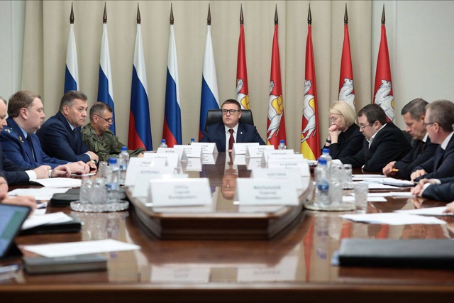 Губернатор Алексей Текслер провел заседание призывной комиссии Челябинской области
